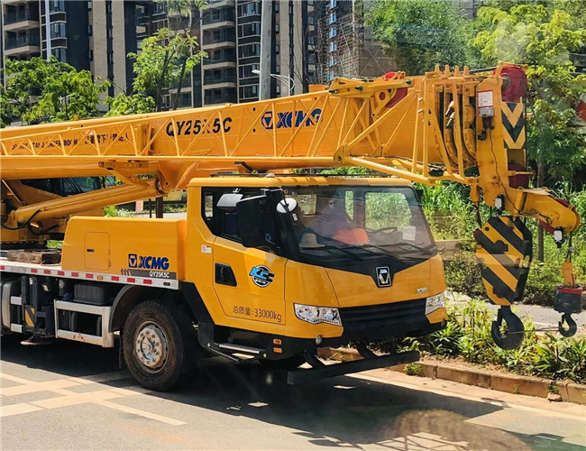 景洪市大件设备吊装租赁吊车